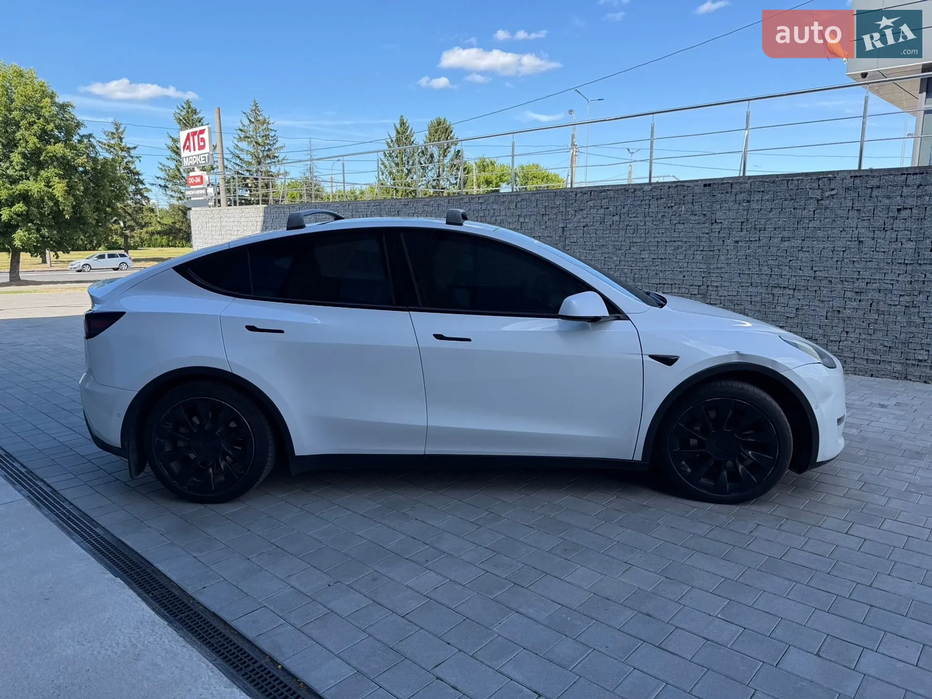 2021 Tesla Model Y - мініатюра 10