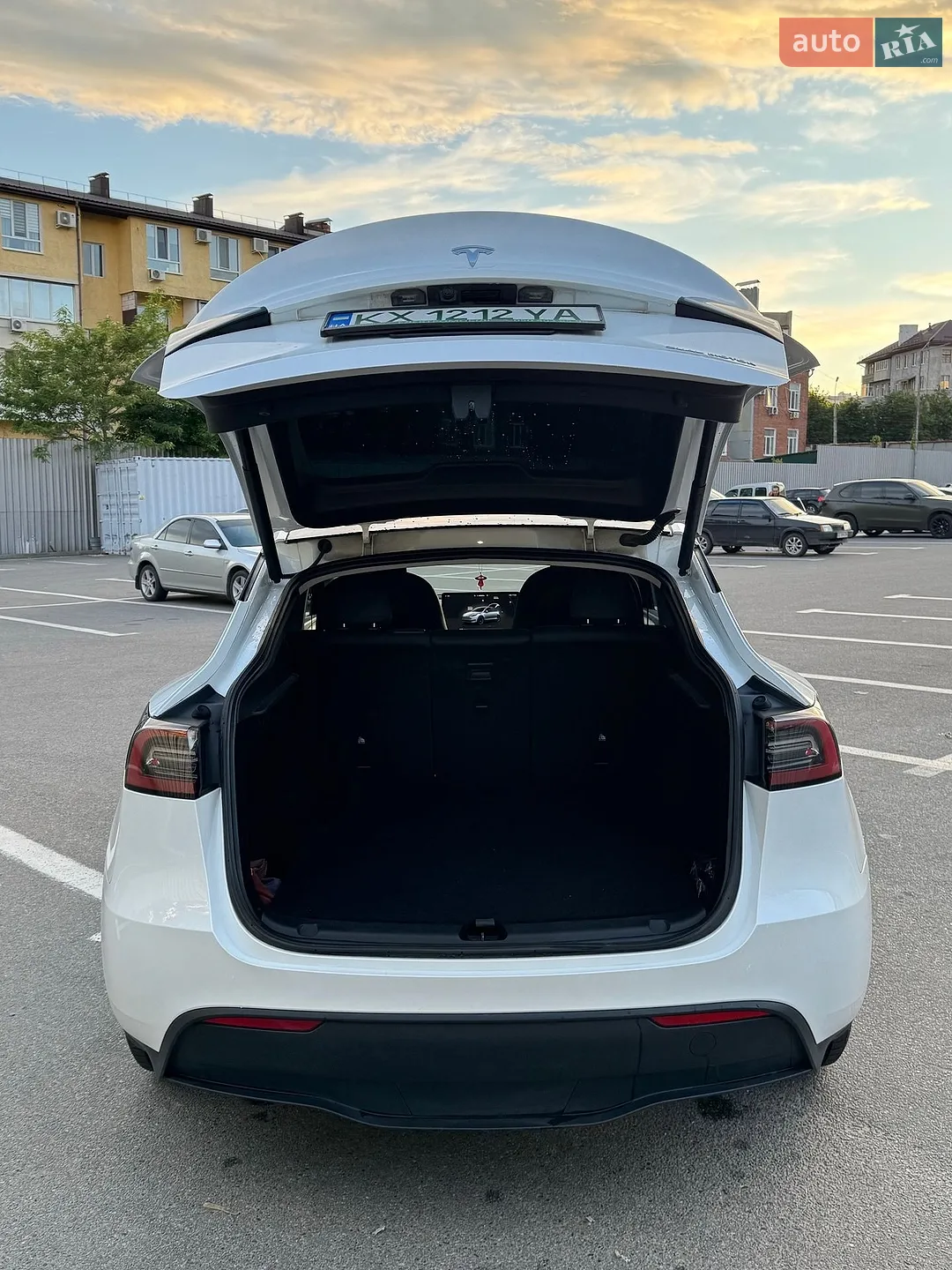 2023 Tesla Model Y - мініатюра 10
