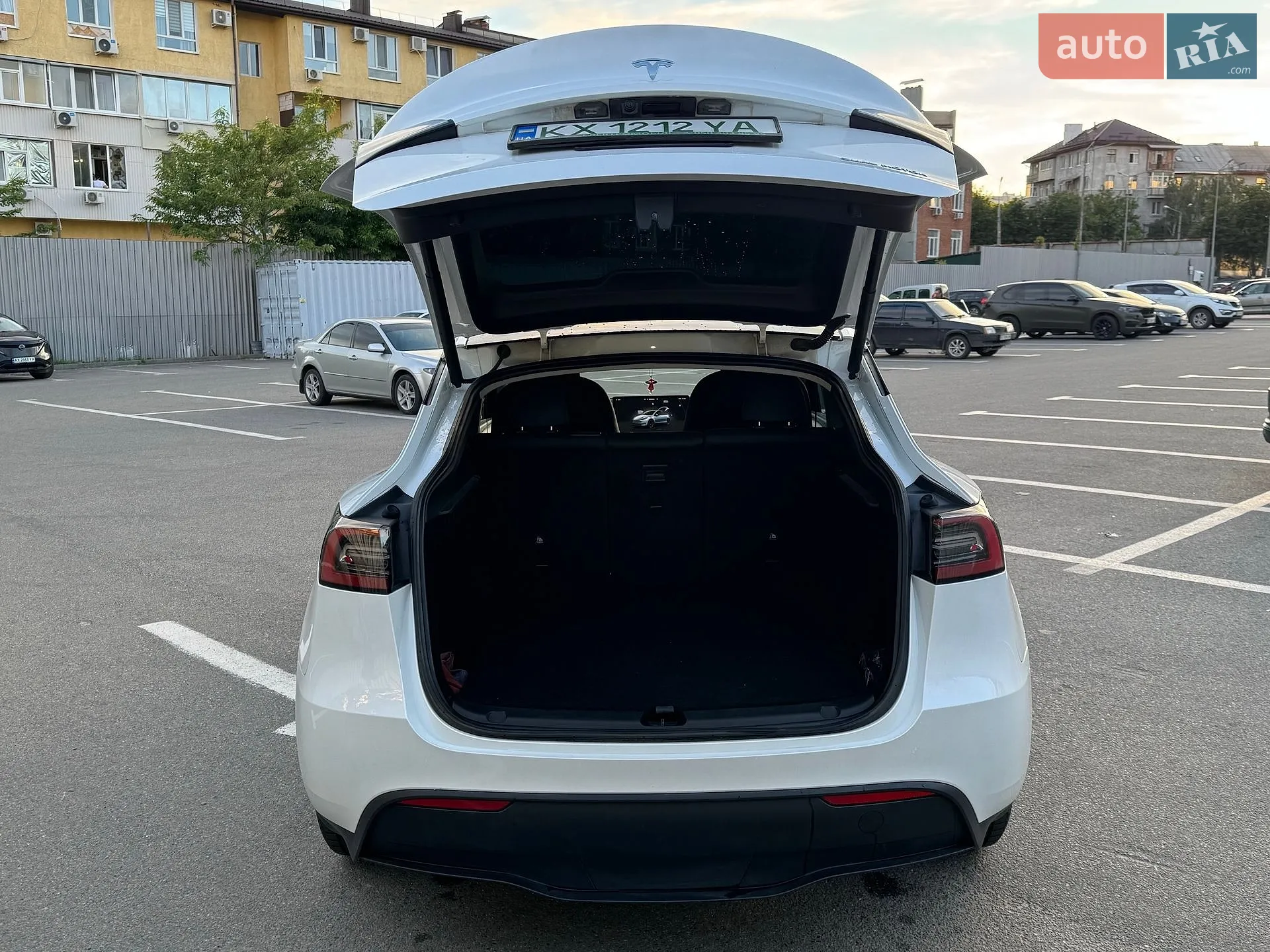 2023 Tesla Model Y - мініатюра 18