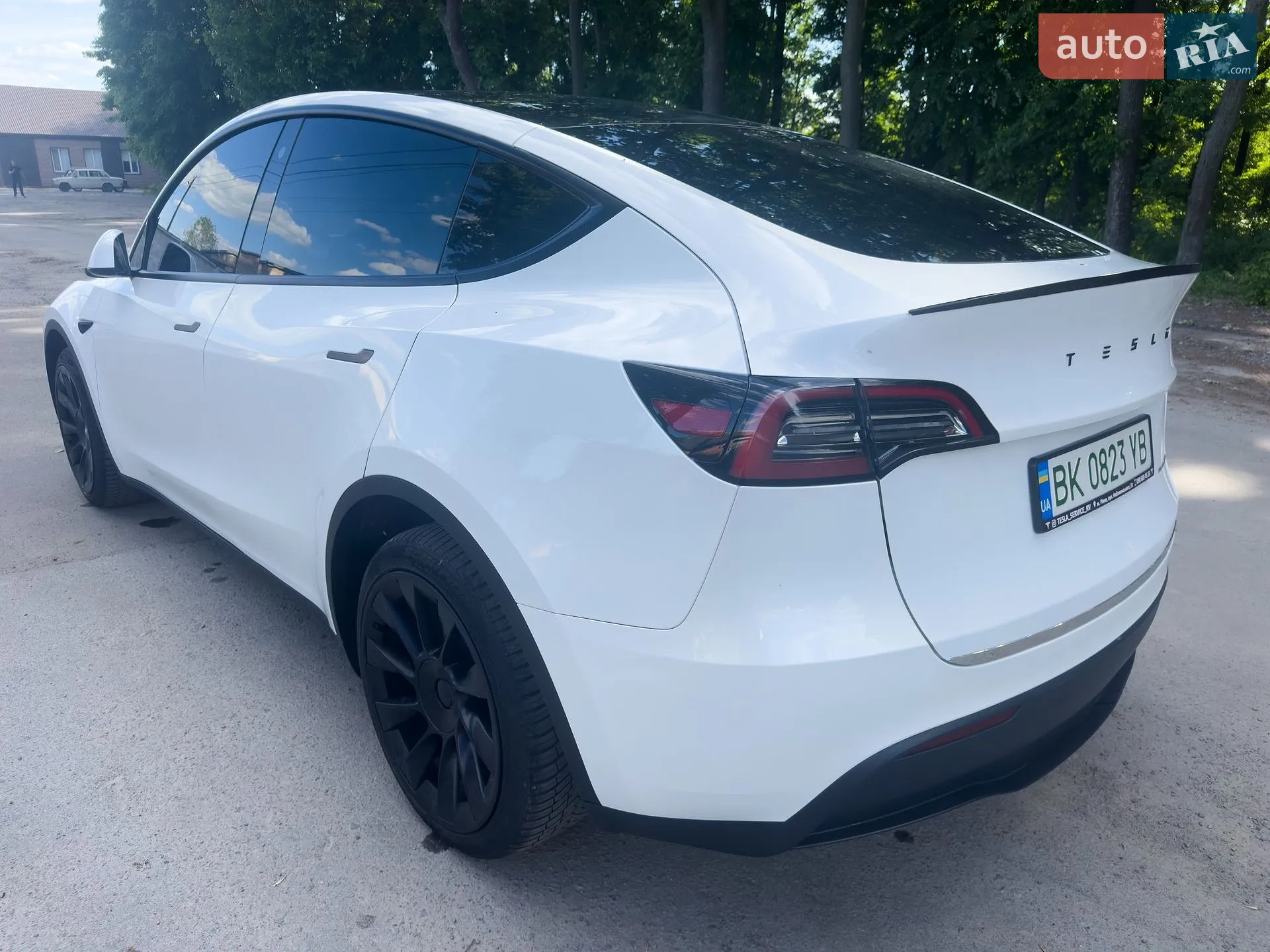 2023 Tesla Model Y - мініатюра 8
