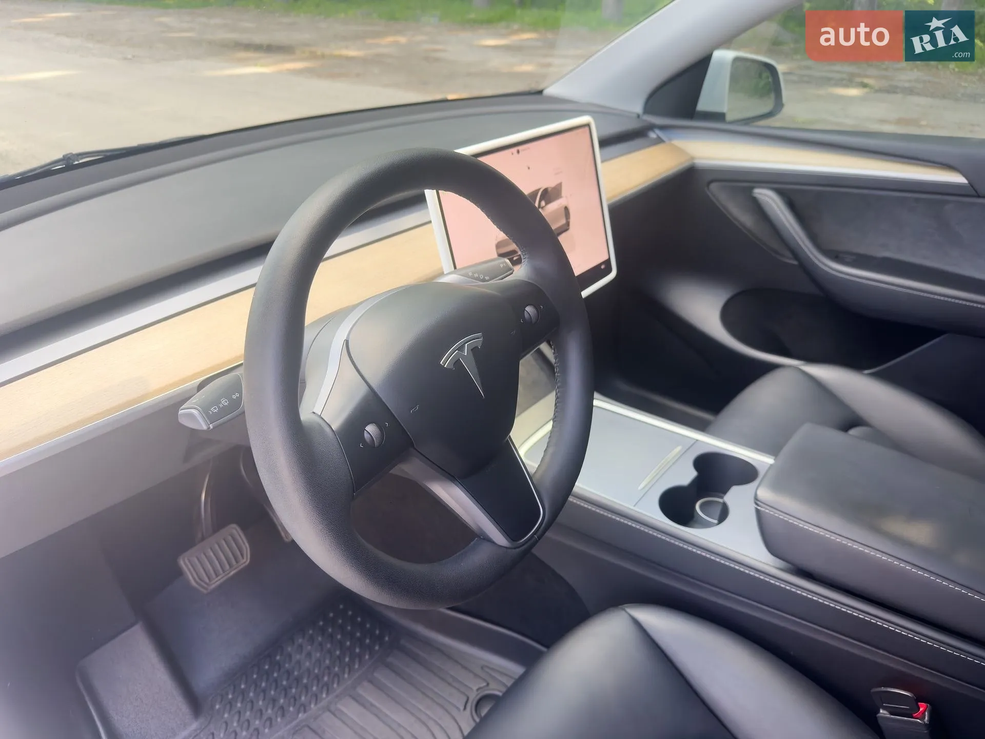 2023 Tesla Model Y - мініатюра 12