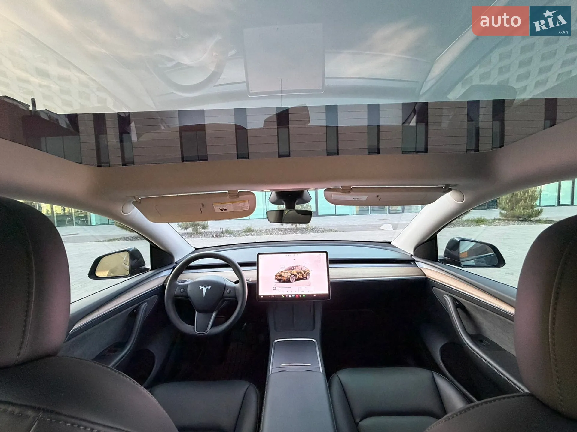 2024 Tesla Model Y - мініатюра 11