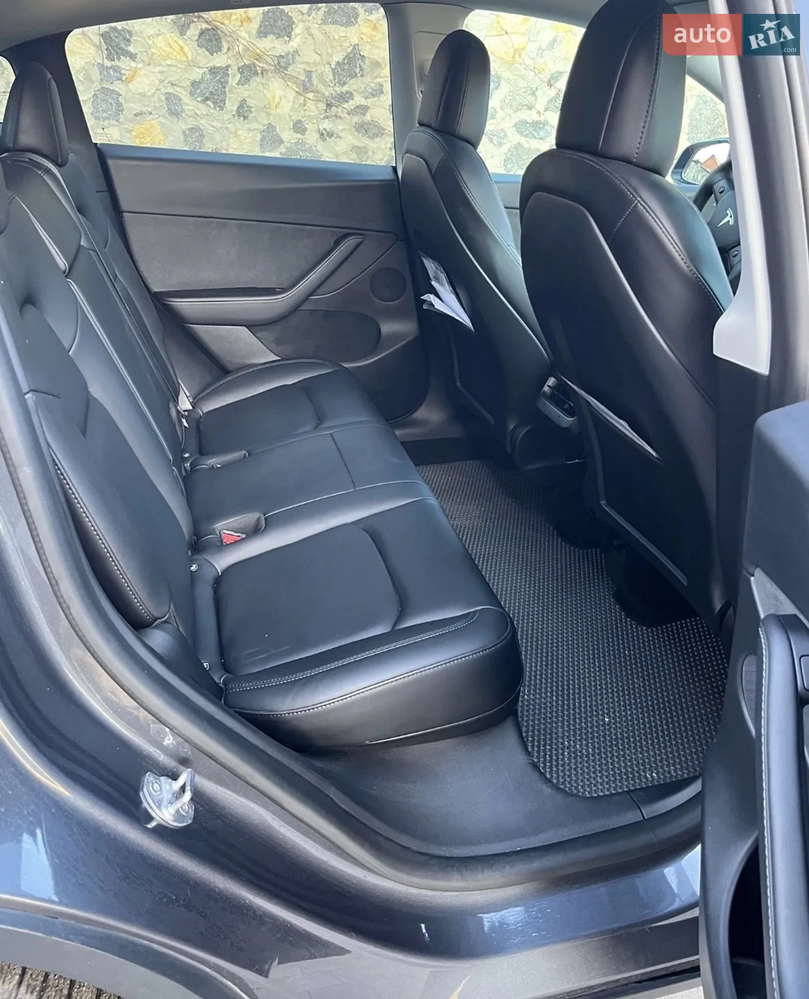 2022 Tesla Model Y - мініатюра 9