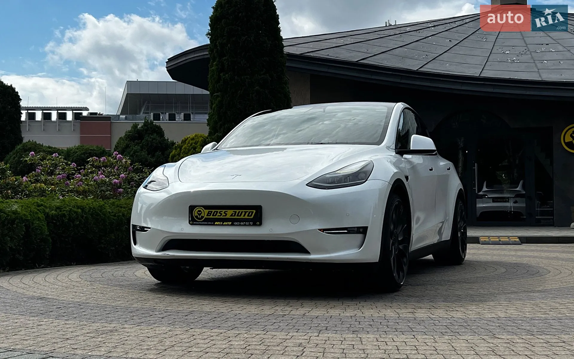 2022 Tesla Model Y - мініатюра 3
