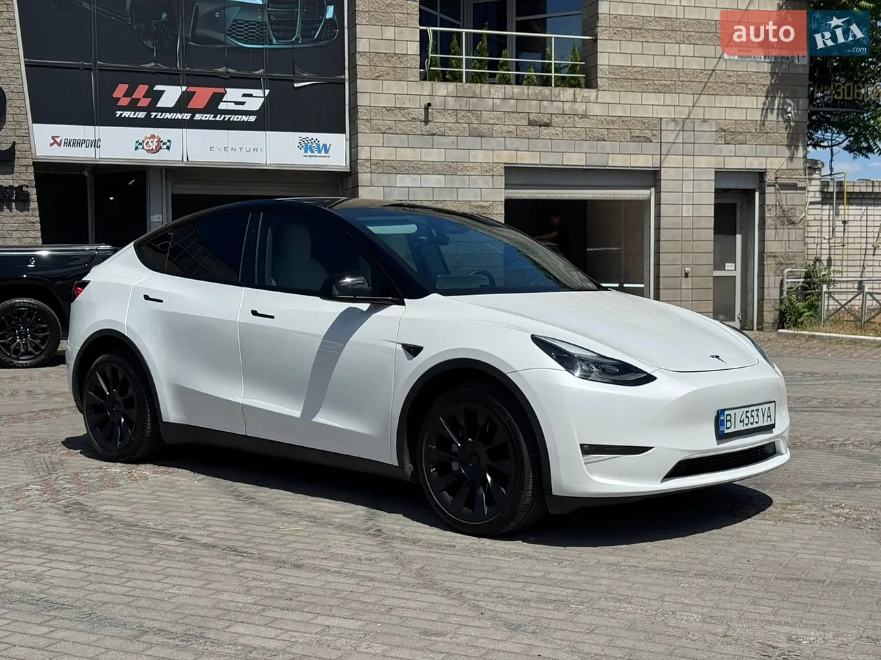 2023 Tesla Model Y - мініатюра 20