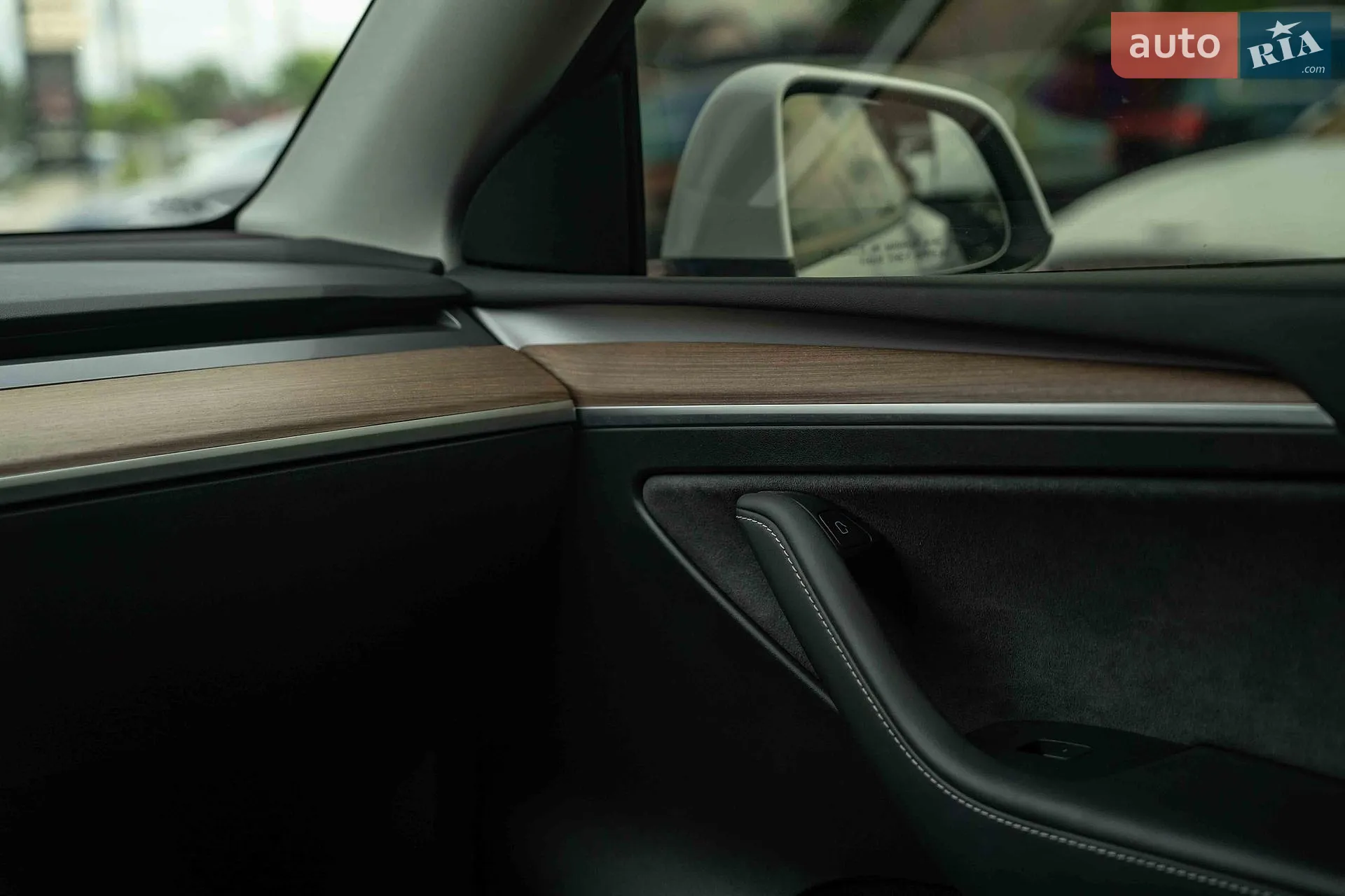 2023 Tesla Model Y - мініатюра 35