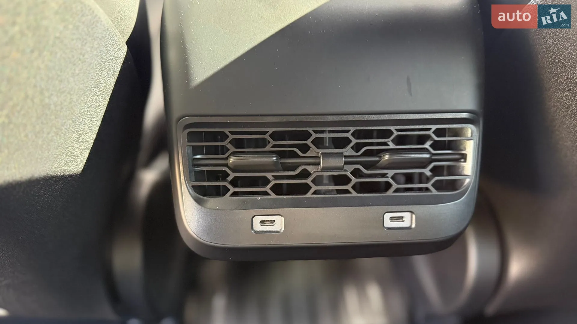 2023 Tesla Model Y - мініатюра 16