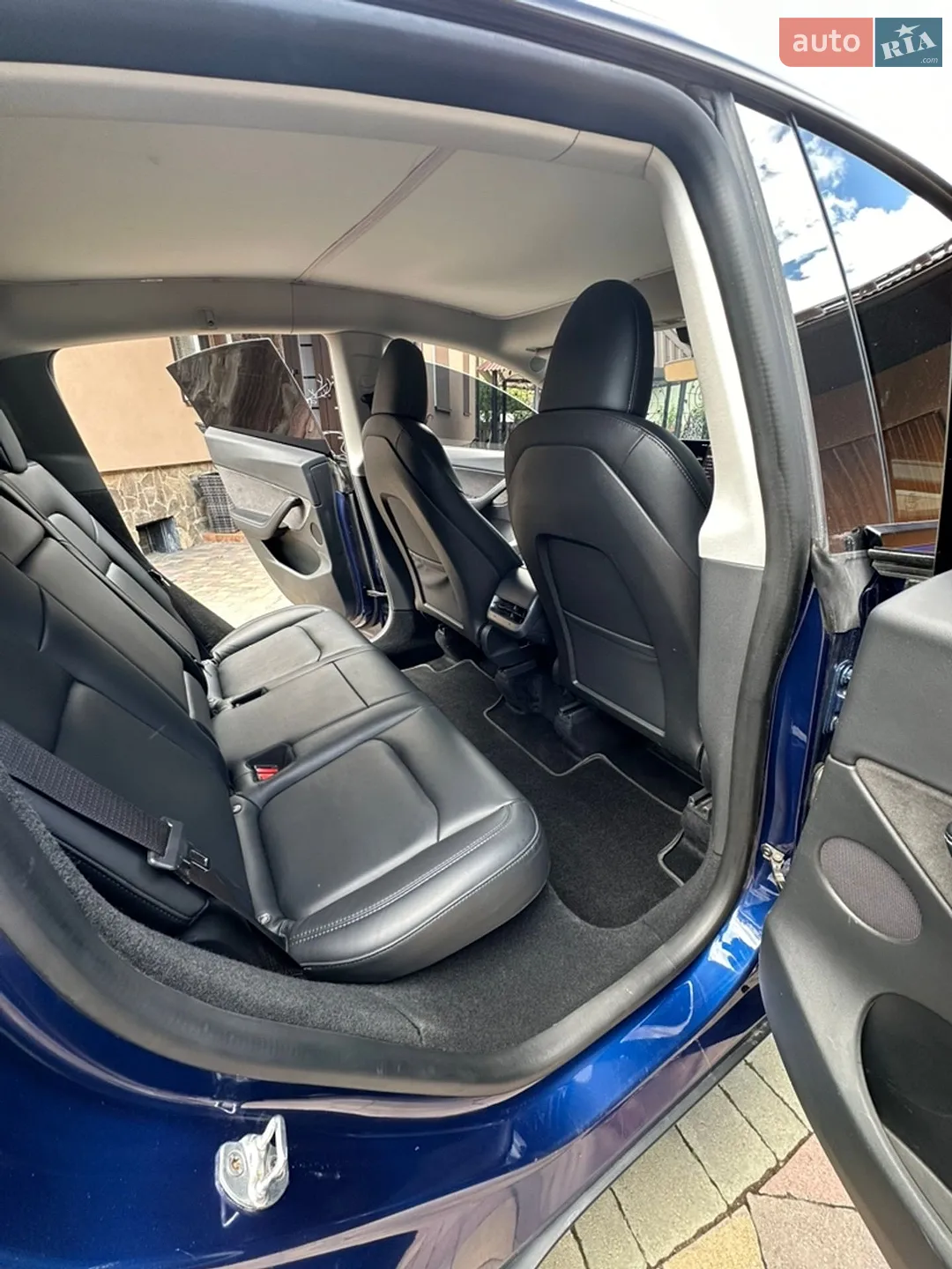 2022 Tesla Model Y - мініатюра 29