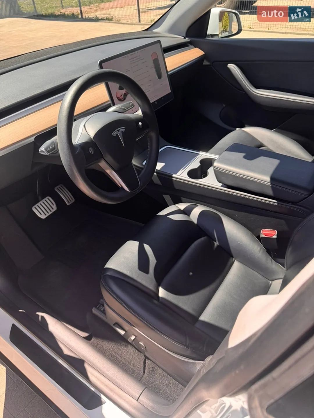 2021 Tesla Model Y - мініатюра 9