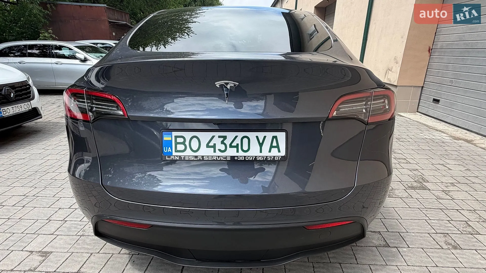 2022 Tesla Model Y - мініатюра 8