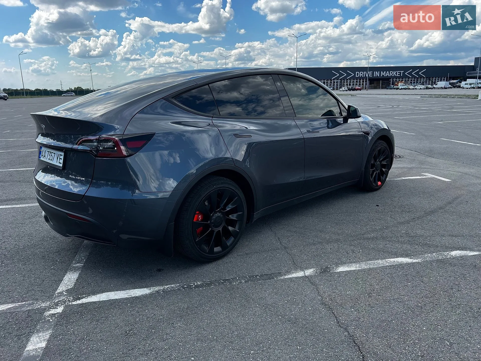 2023 Tesla Model Y - мініатюра 5