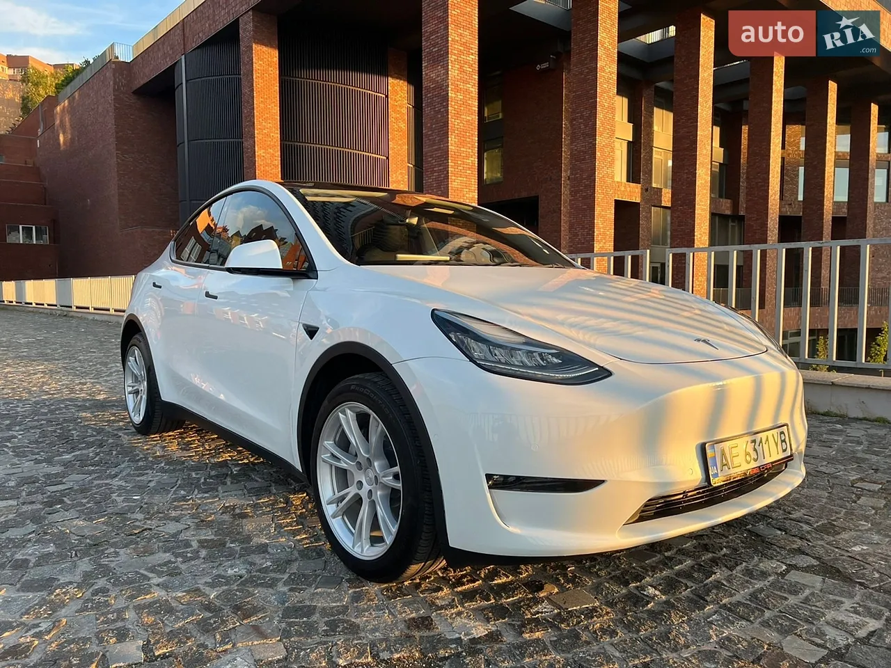 2021 Tesla Model Y - мініатюра 33