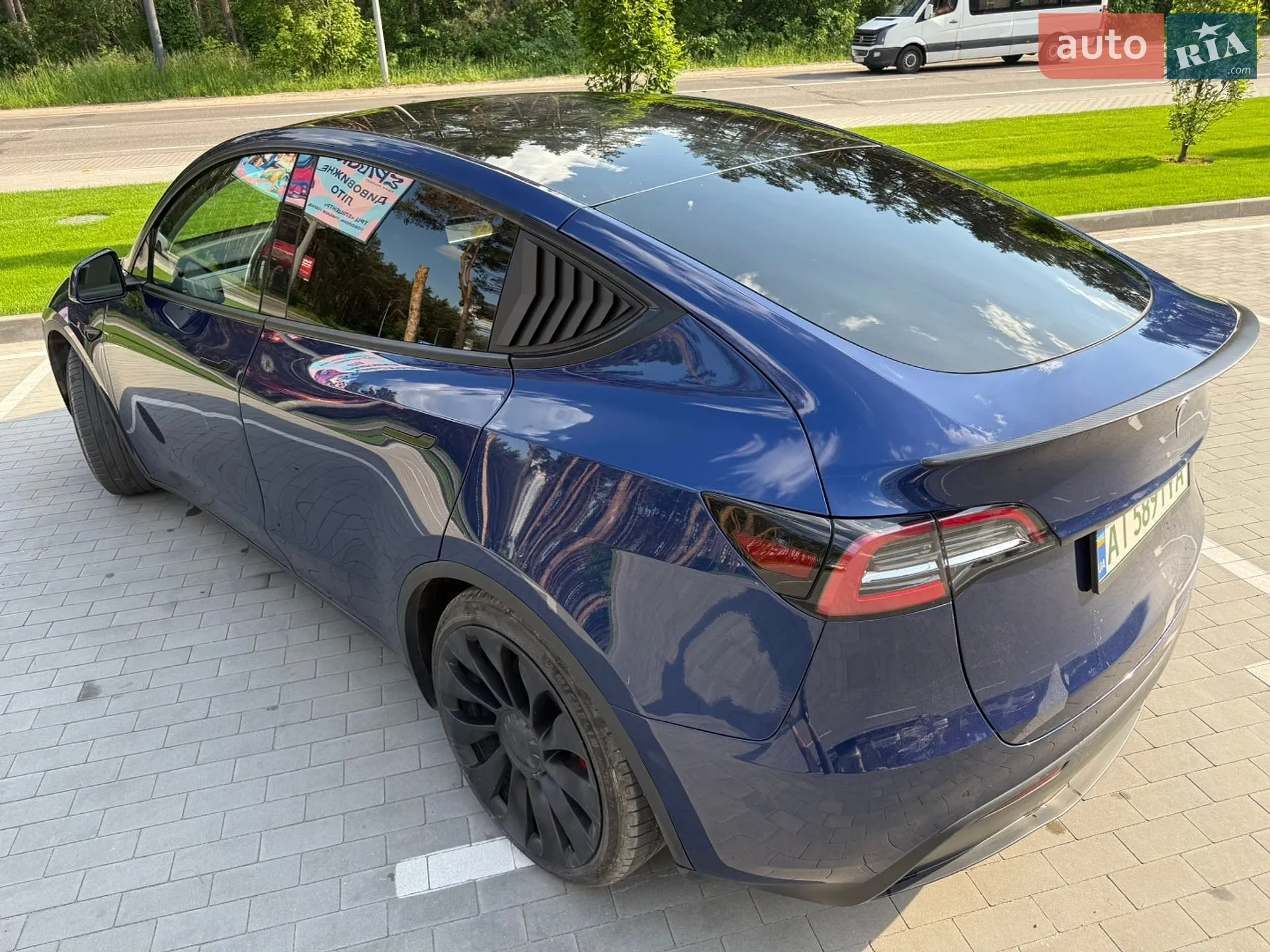 2023 Tesla Model Y - мініатюра 10