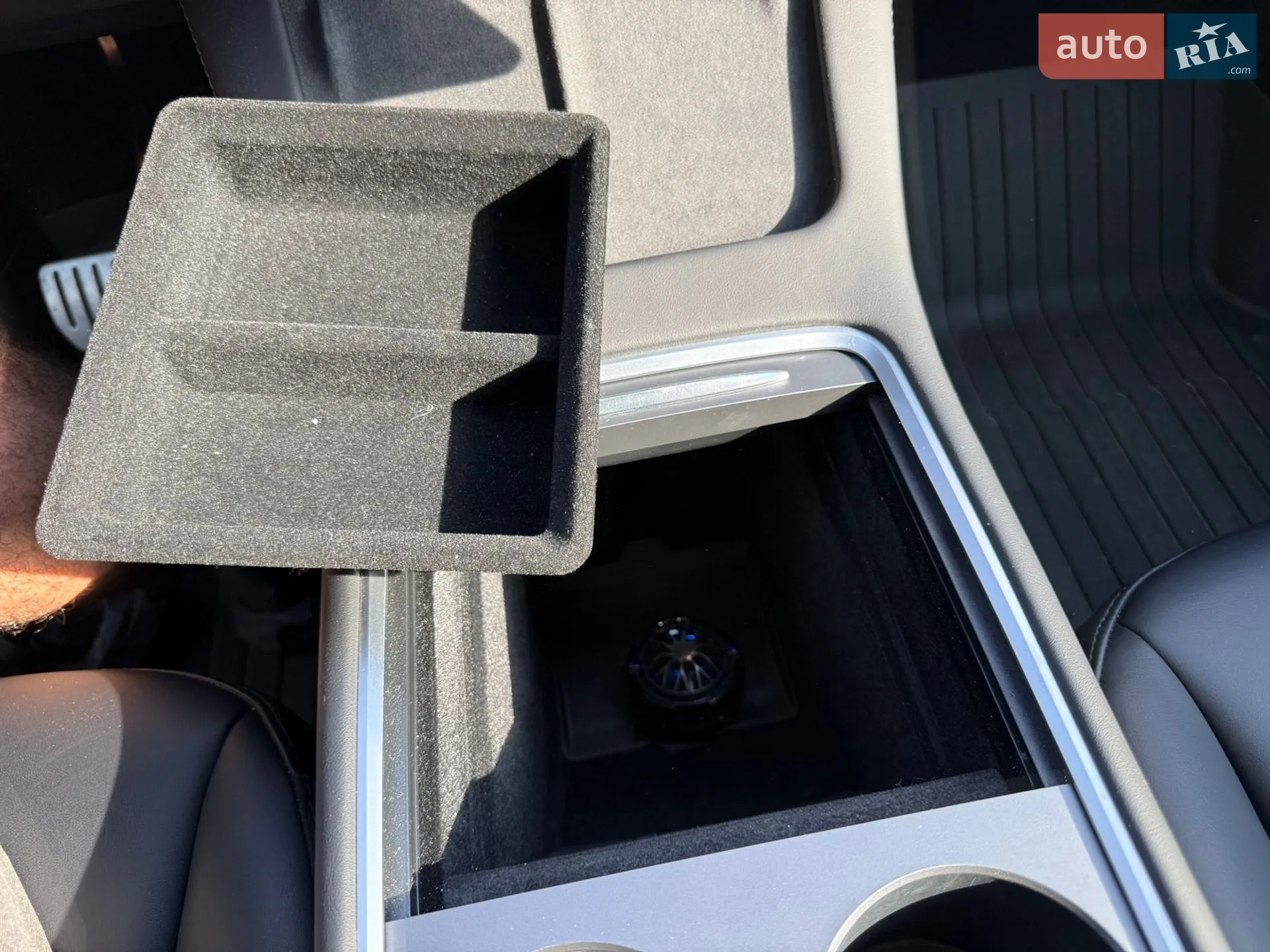 2023 Tesla Model Y - мініатюра 27