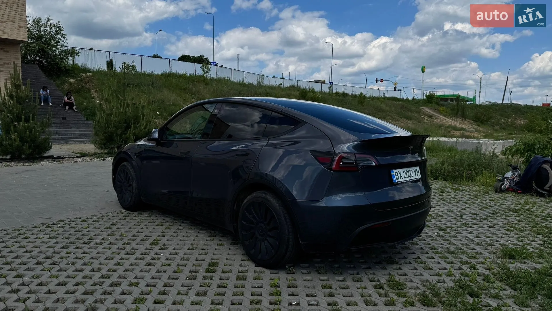 2023 Tesla Model Y - мініатюра 11
