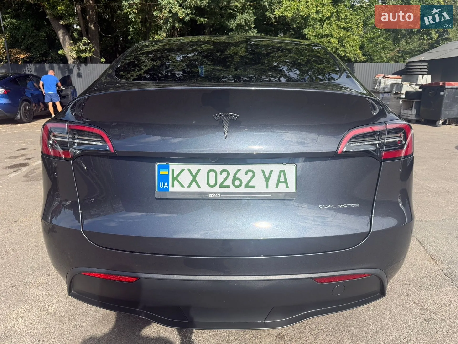 2024 Tesla Model Y - мініатюра 4