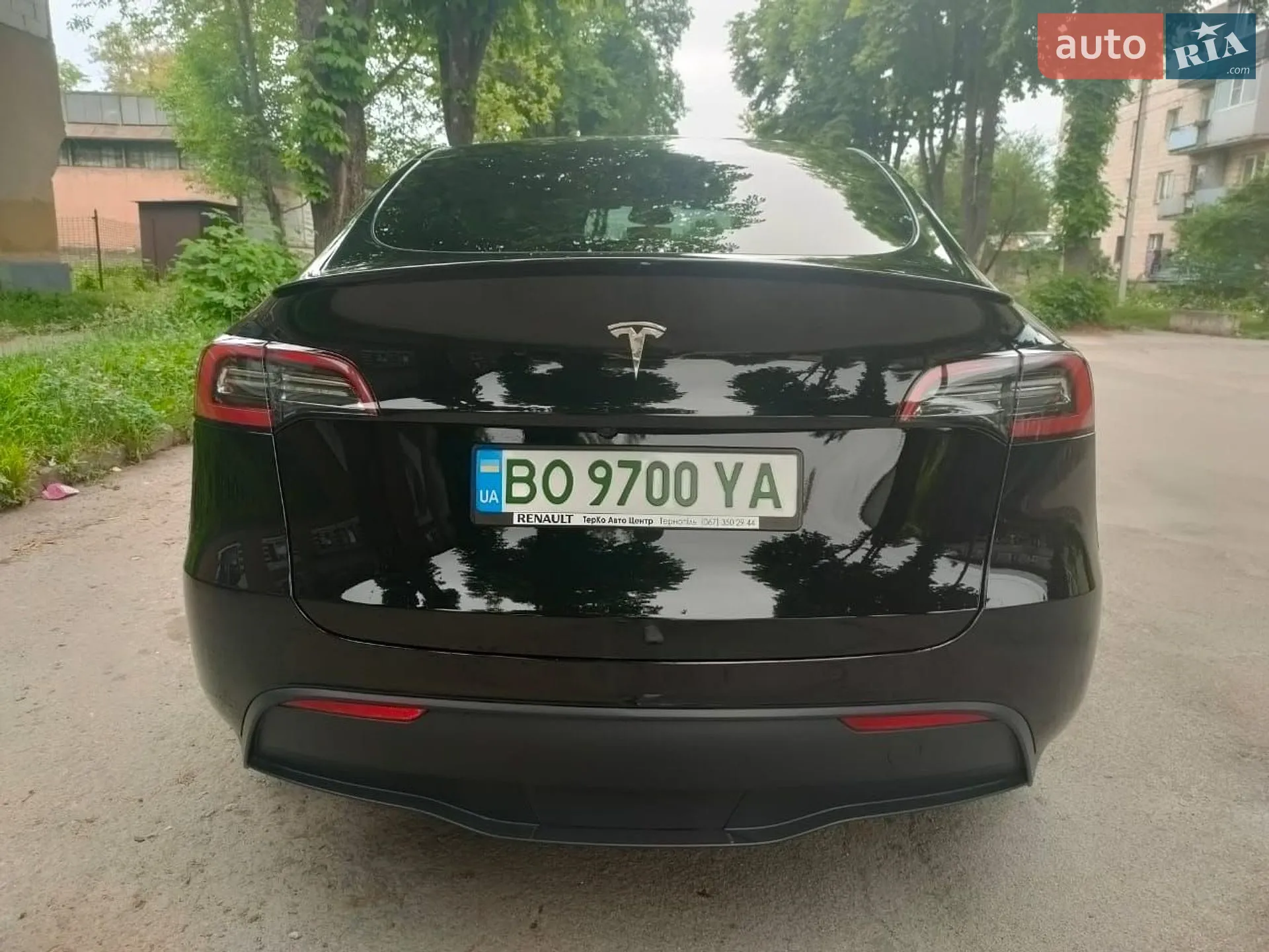 2024 Tesla Model Y - мініатюра 8