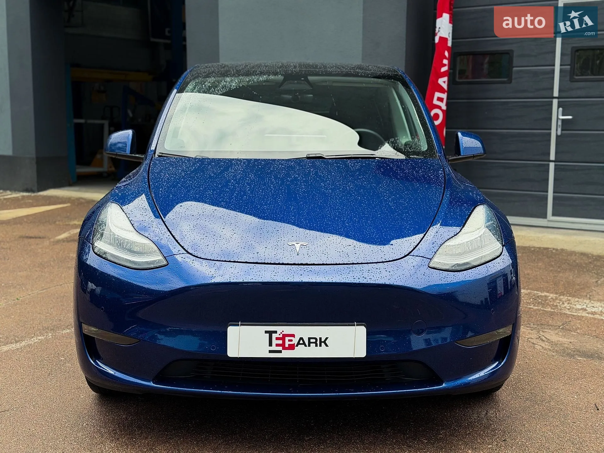 2020 Tesla Model Y - мініатюра 3