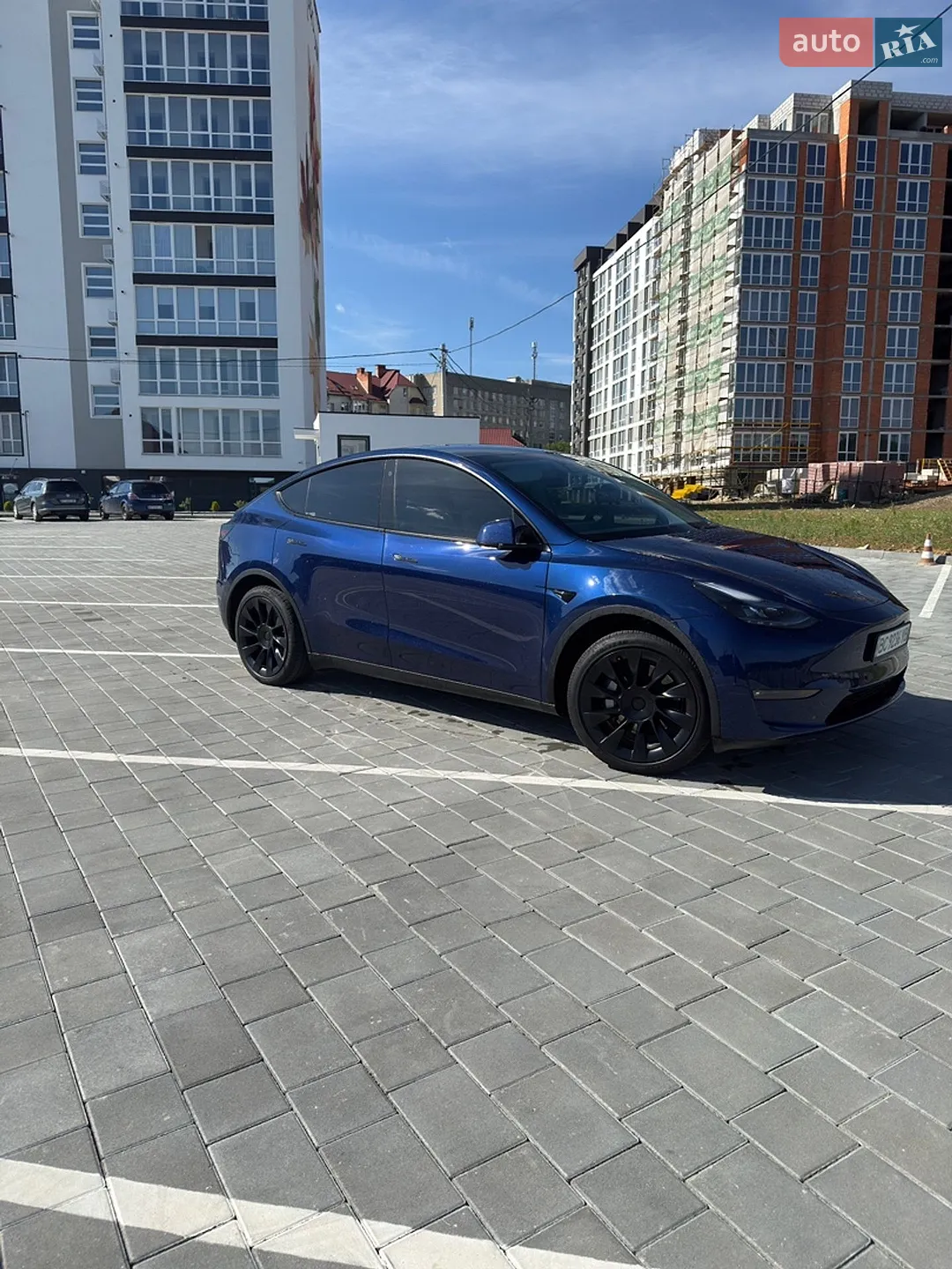 2022 Tesla Model Y - мініатюра 9