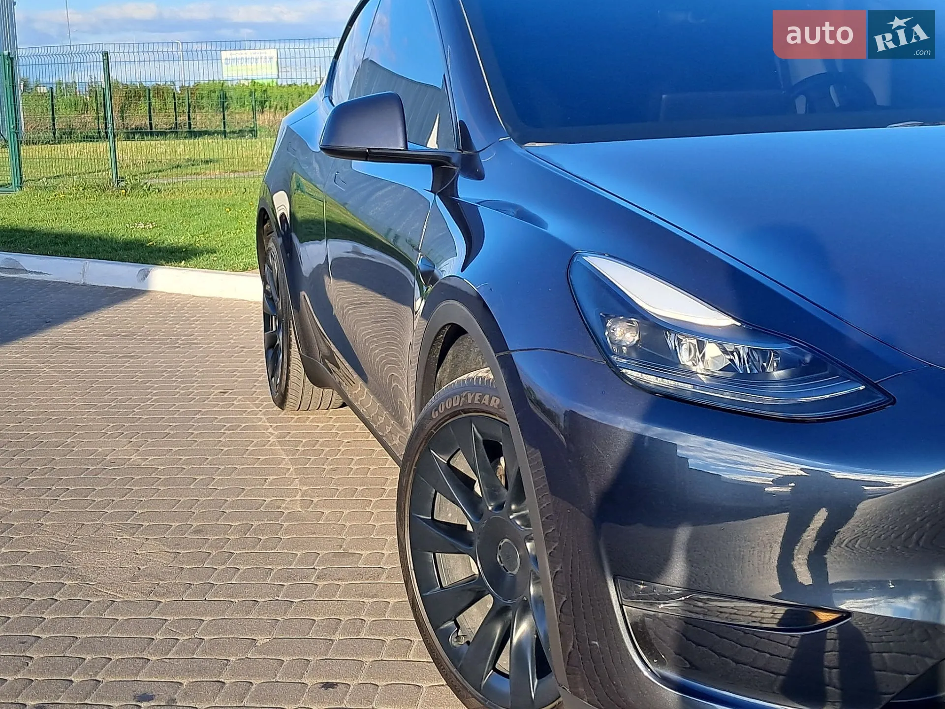 2024 Tesla Model Y - мініатюра 19