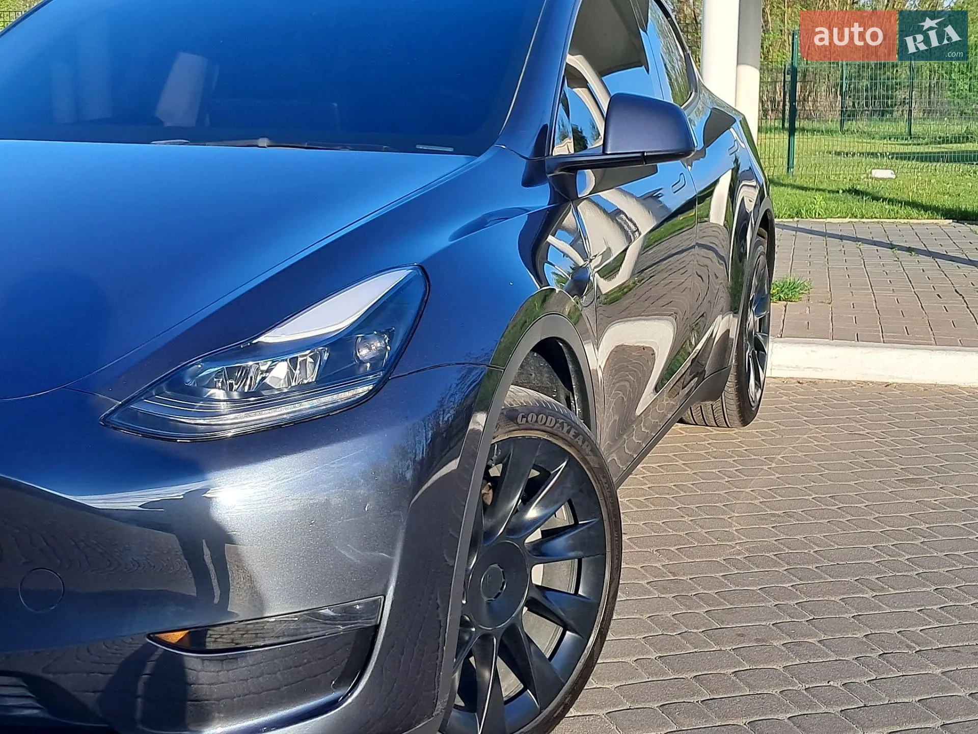 2024 Tesla Model Y - мініатюра 18