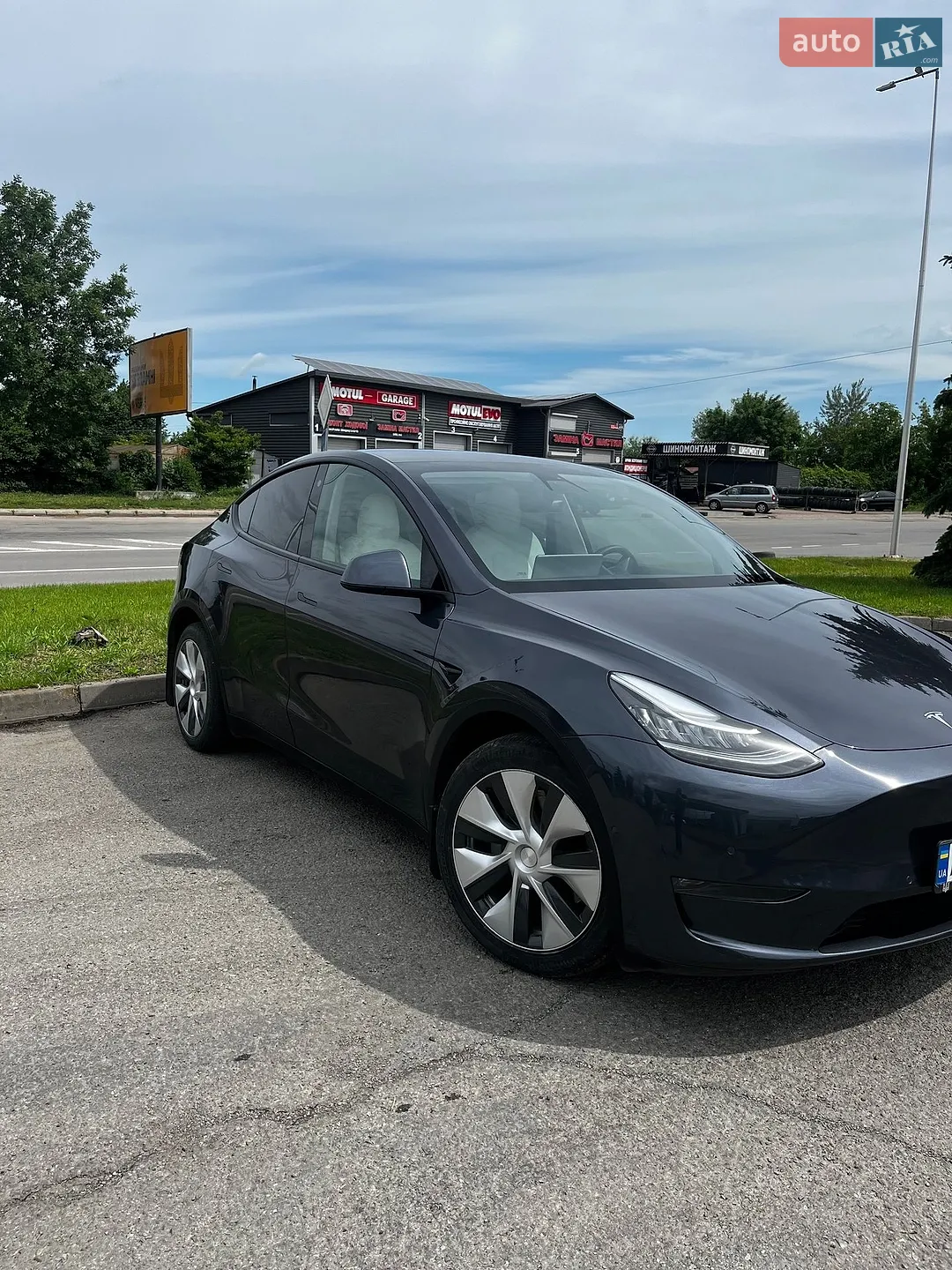 2021 Tesla Model Y - мініатюра 4