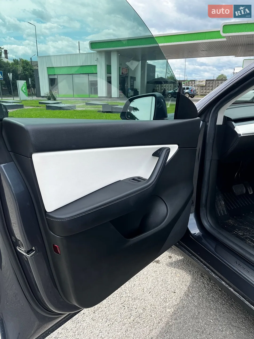 2021 Tesla Model Y - мініатюра 13