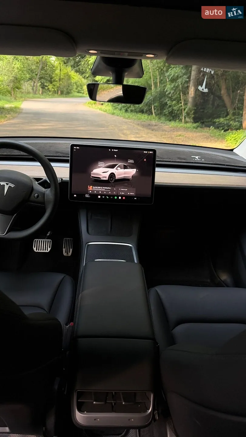 2023 Tesla Model Y - мініатюра 32