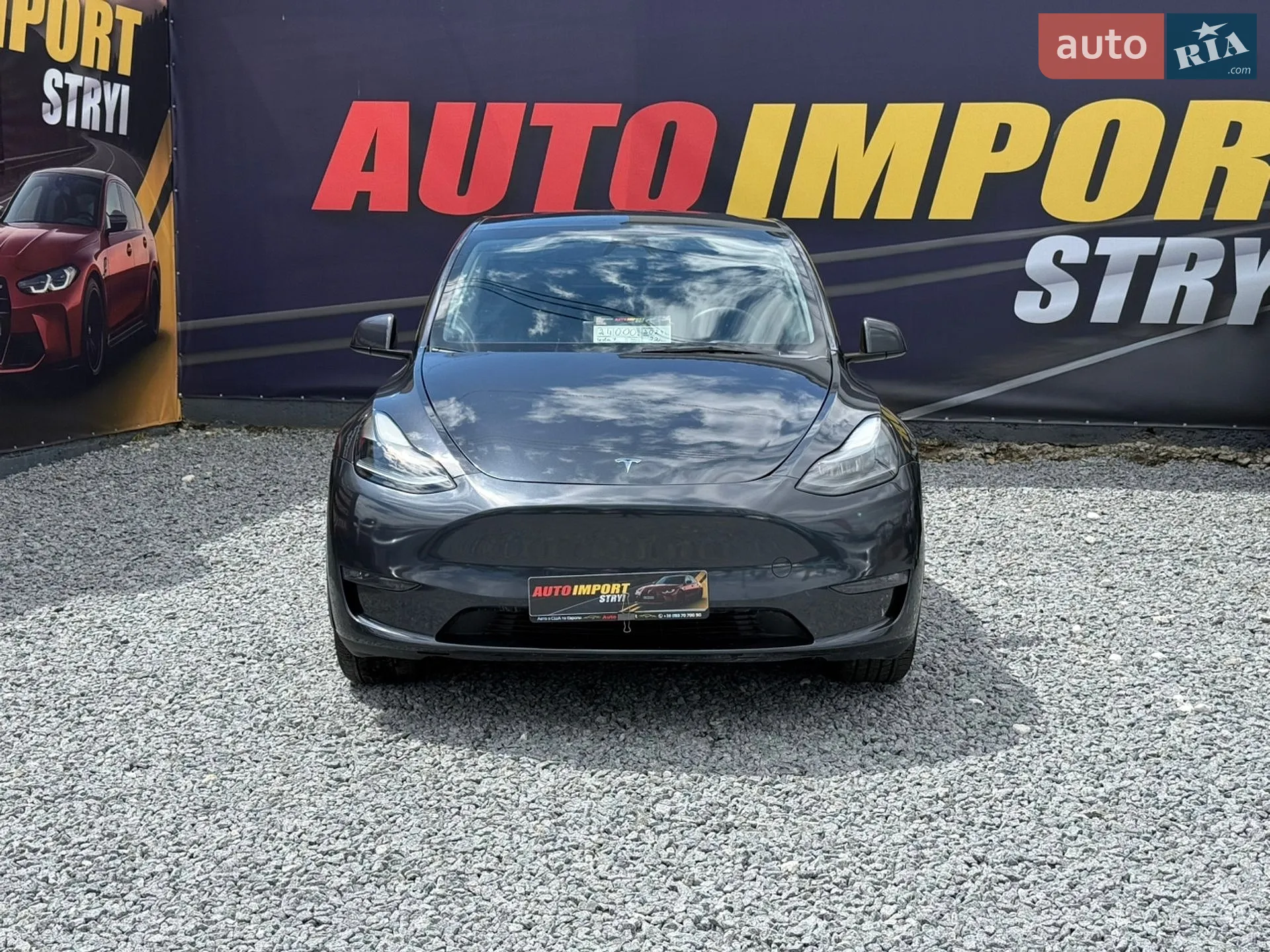 2024 Tesla Model Y - мініатюра 3