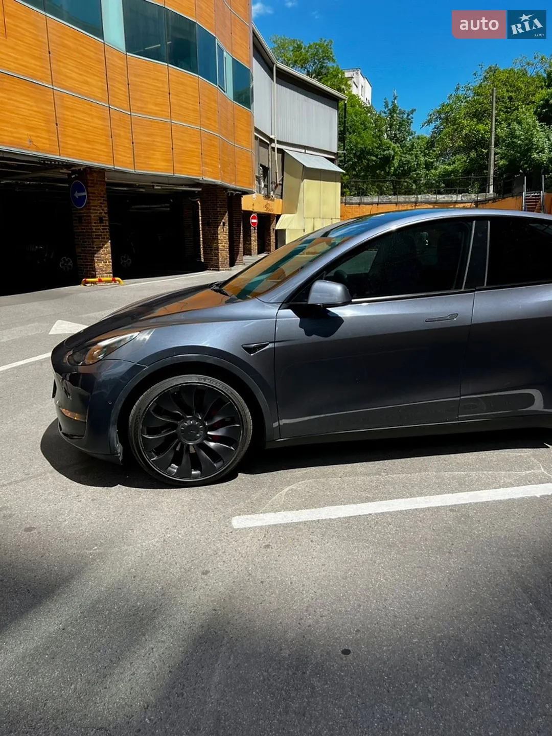 2022 Tesla Model Y - мініатюра 12