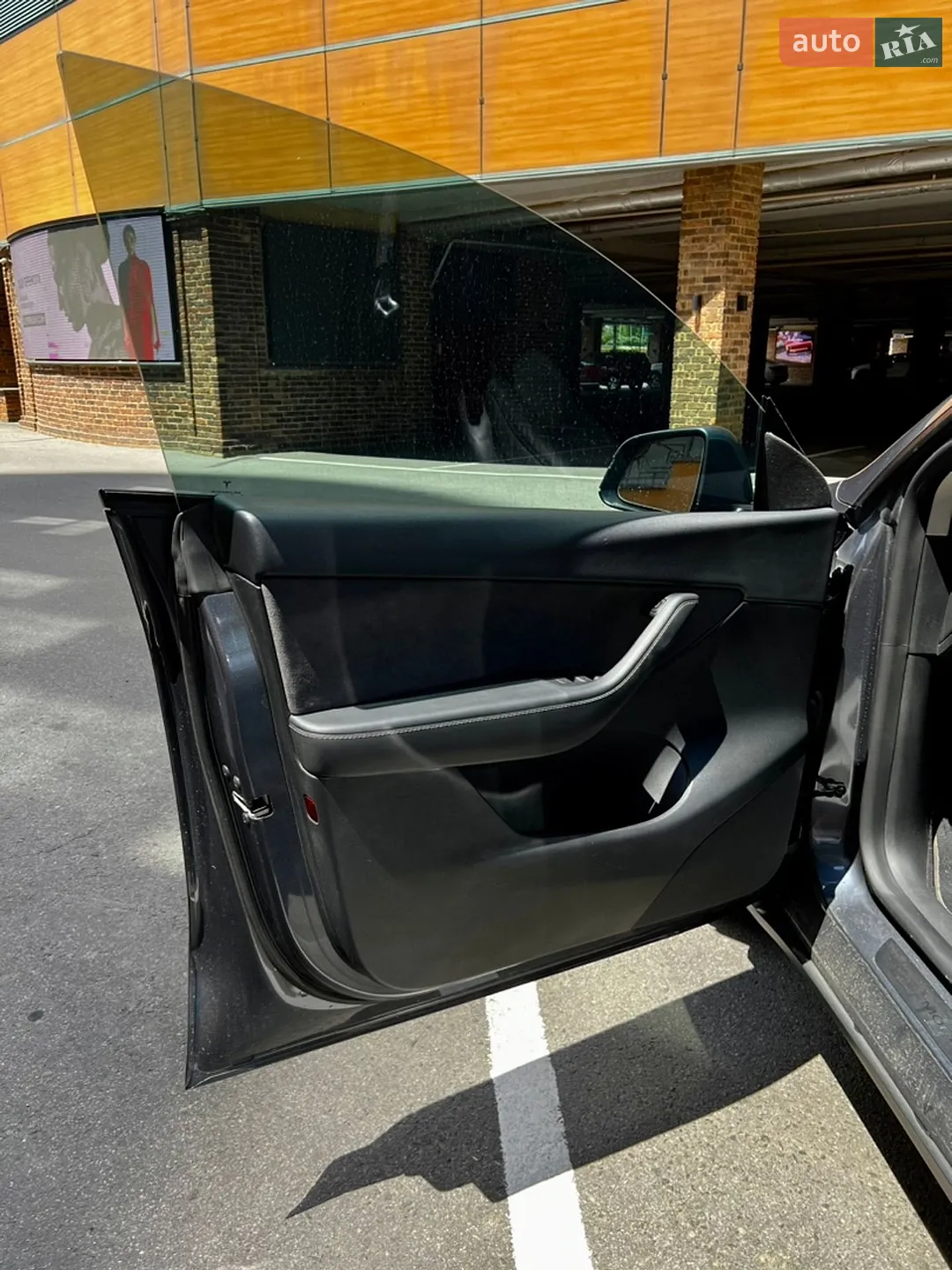 2022 Tesla Model Y - мініатюра 16