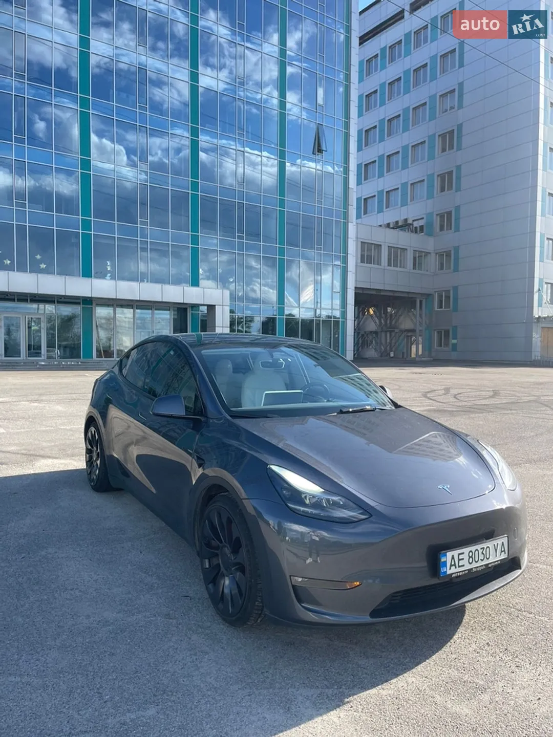 2023 Tesla Model Y - мініатюра 2