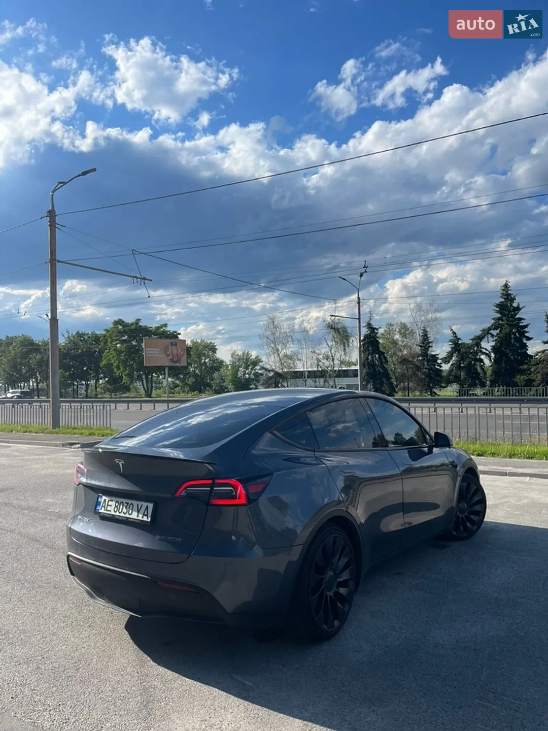 2023 Tesla Model Y - мініатюра 8