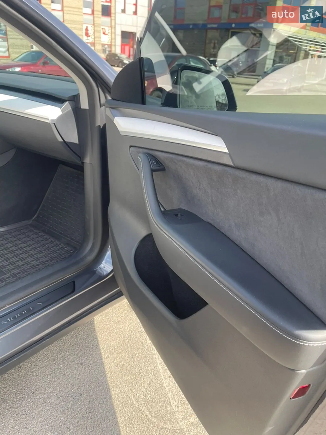 2023 Tesla Model Y - мініатюра 12