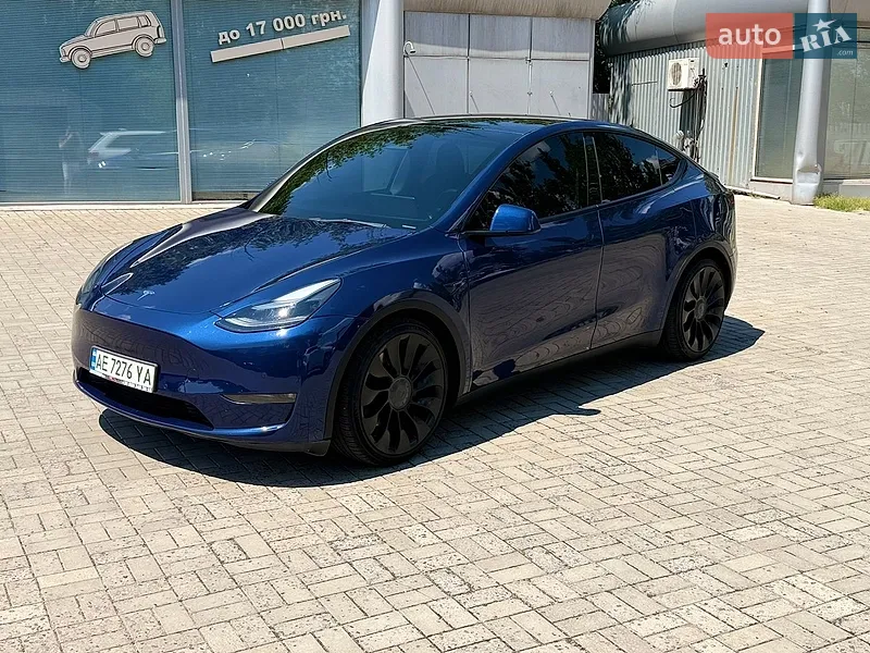 Tesla Model Y