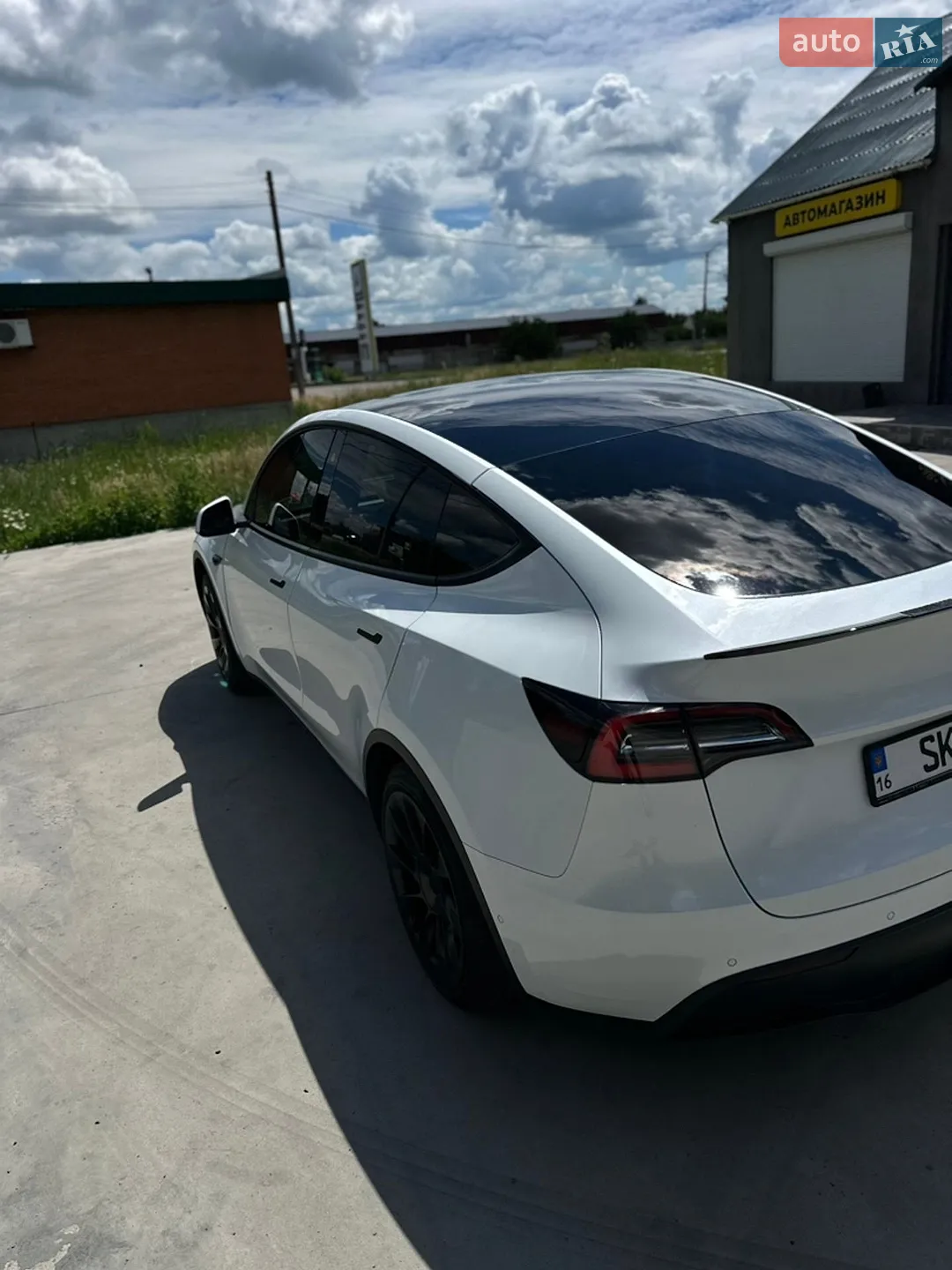 2020 Tesla Model Y - мініатюра 16
