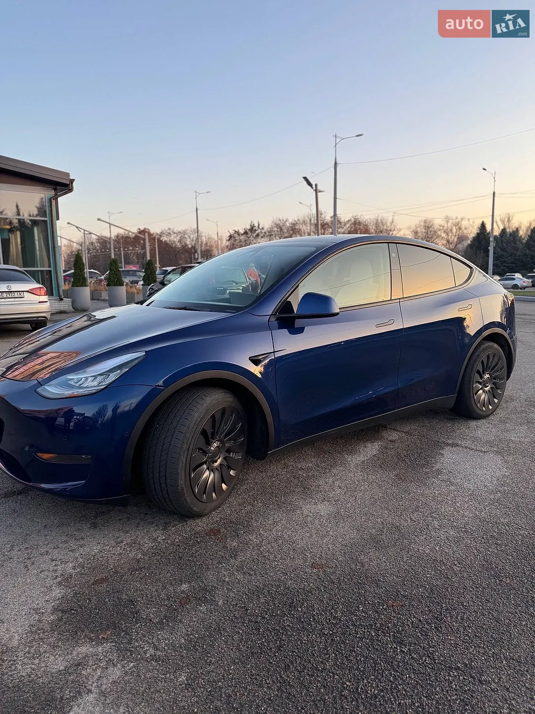 2021 Tesla Model Y - мініатюра 4