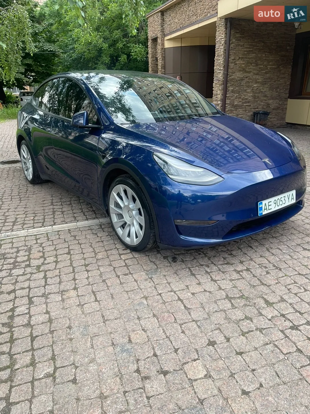 2020 Tesla Model Y - мініатюра 2