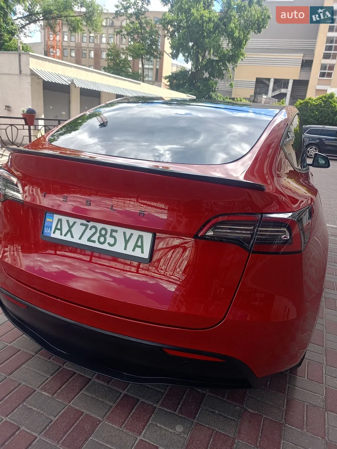 2024 Tesla Model Y - мініатюра 5
