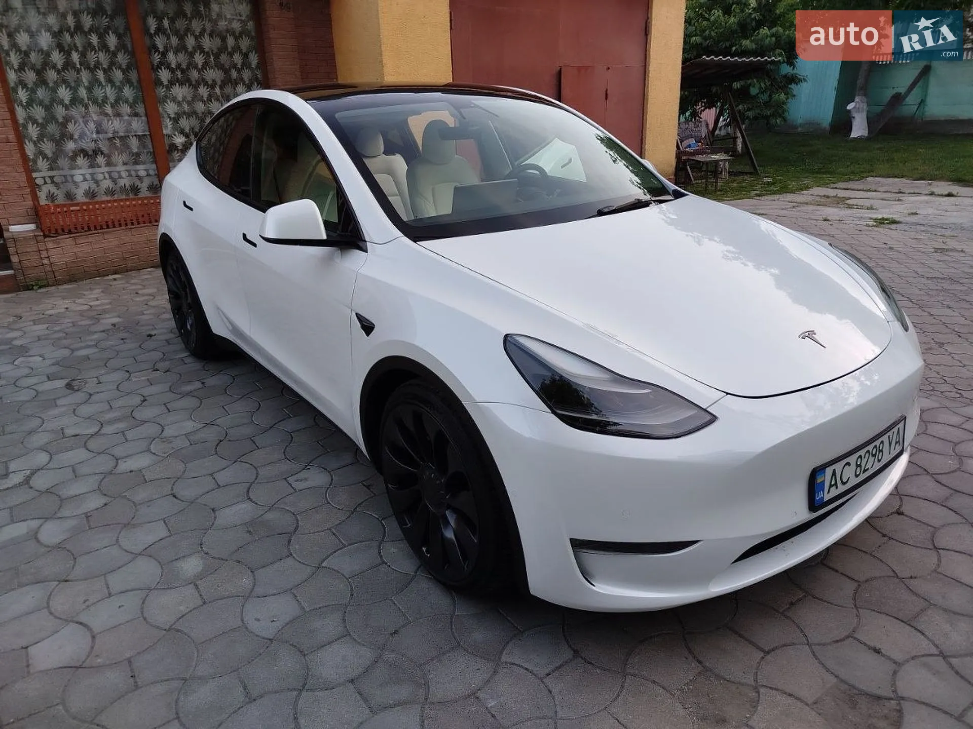 2022 Tesla Model Y - мініатюра 4