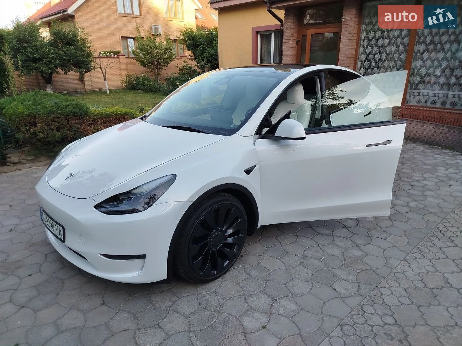2022 Tesla Model Y - мініатюра 7