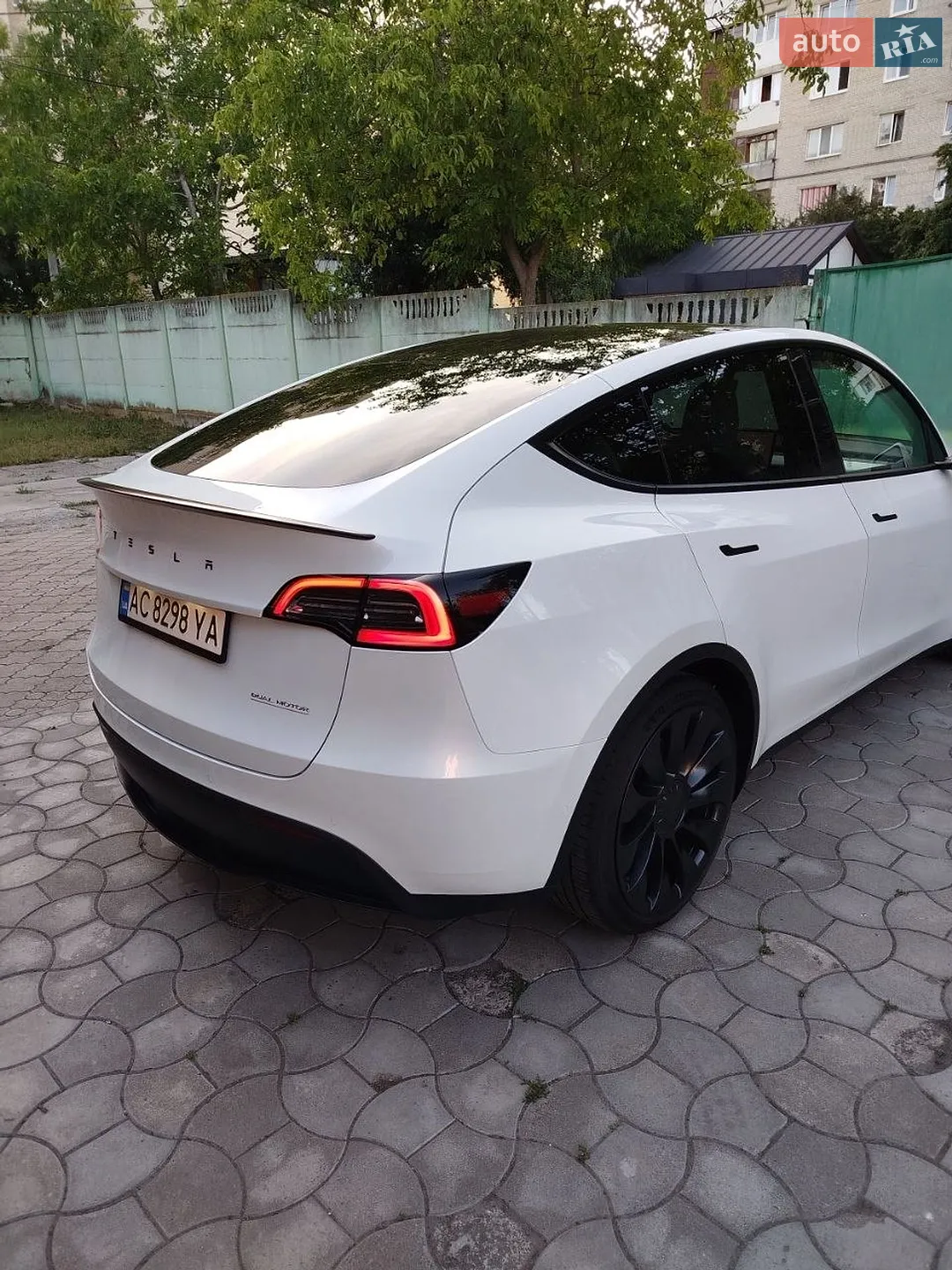 2022 Tesla Model Y - мініатюра 17