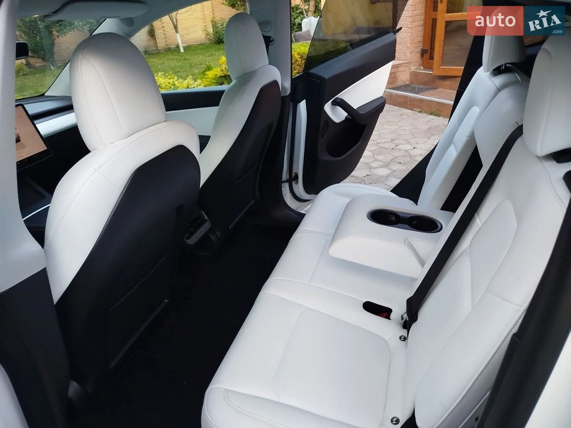 2022 Tesla Model Y - мініатюра 24