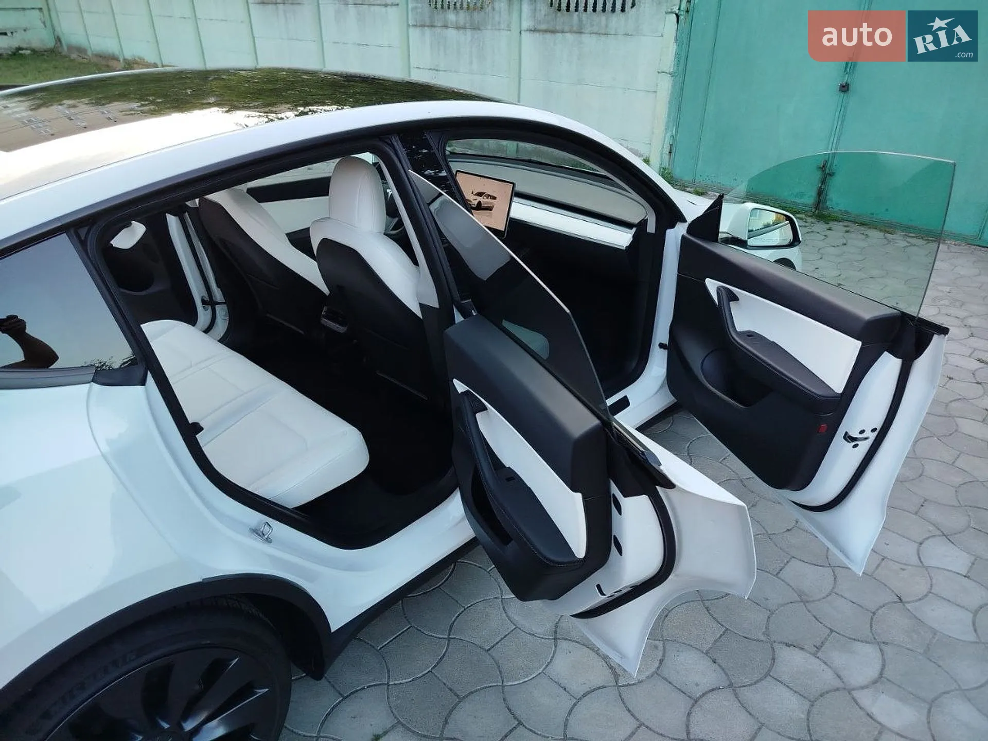 2022 Tesla Model Y - мініатюра 25