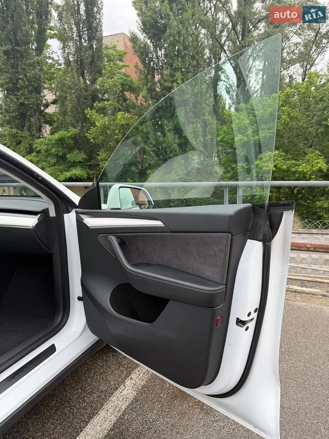 2022 Tesla Model Y - мініатюра 28