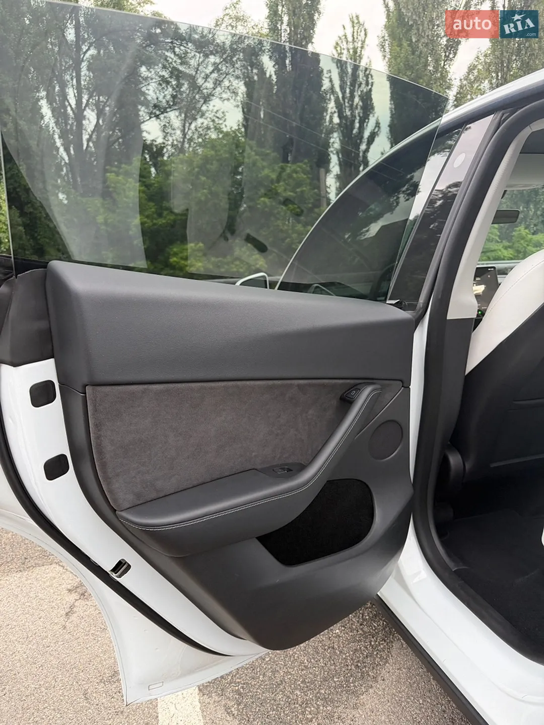 2022 Tesla Model Y - мініатюра 34