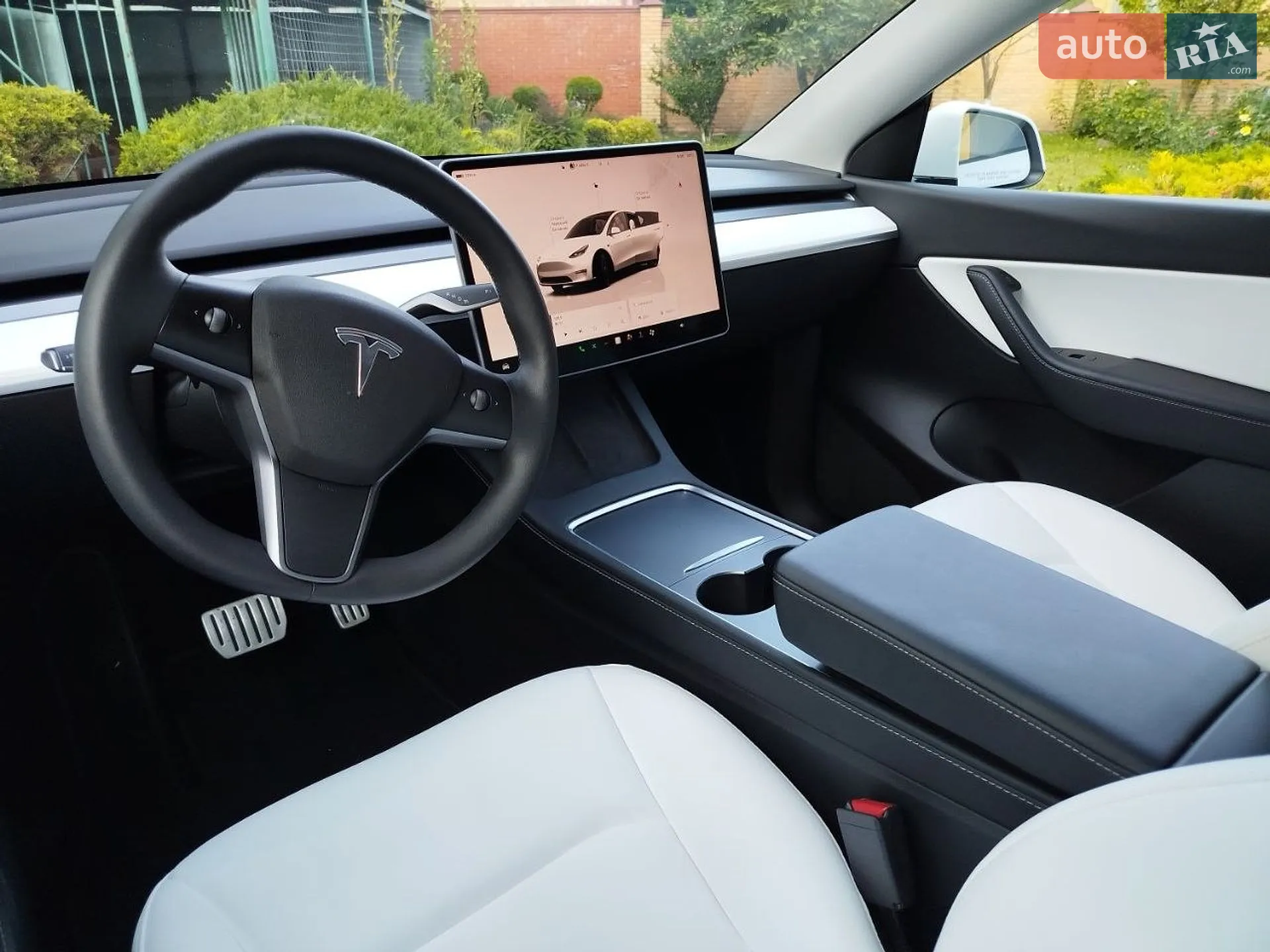 2022 Tesla Model Y - мініатюра 28