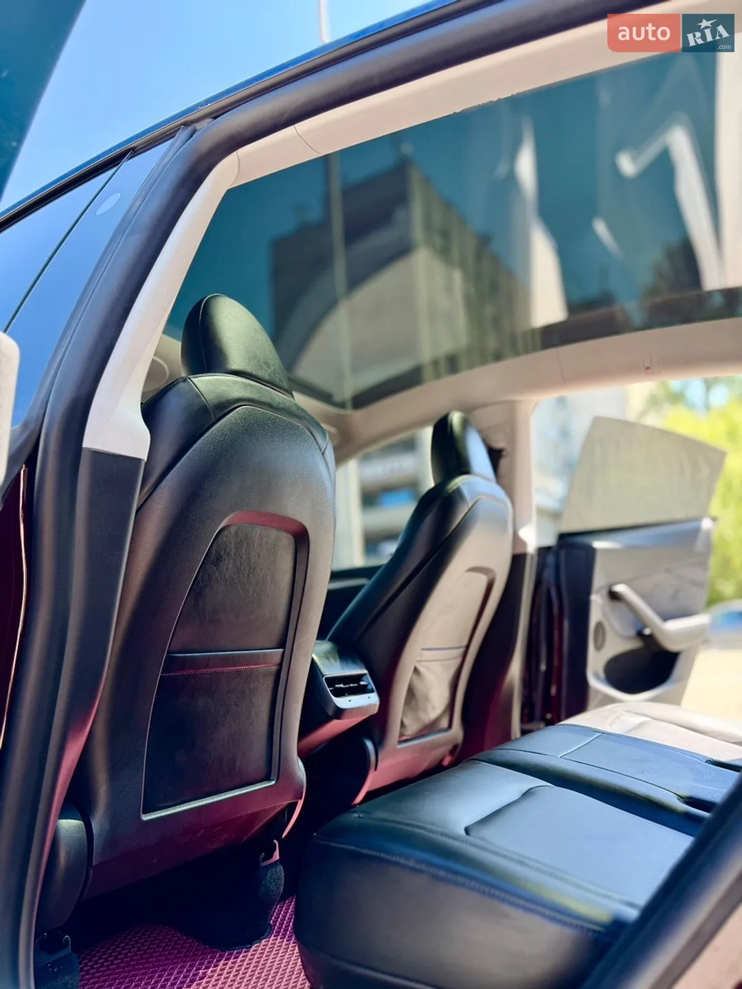 2024 Tesla Model Y - мініатюра 11