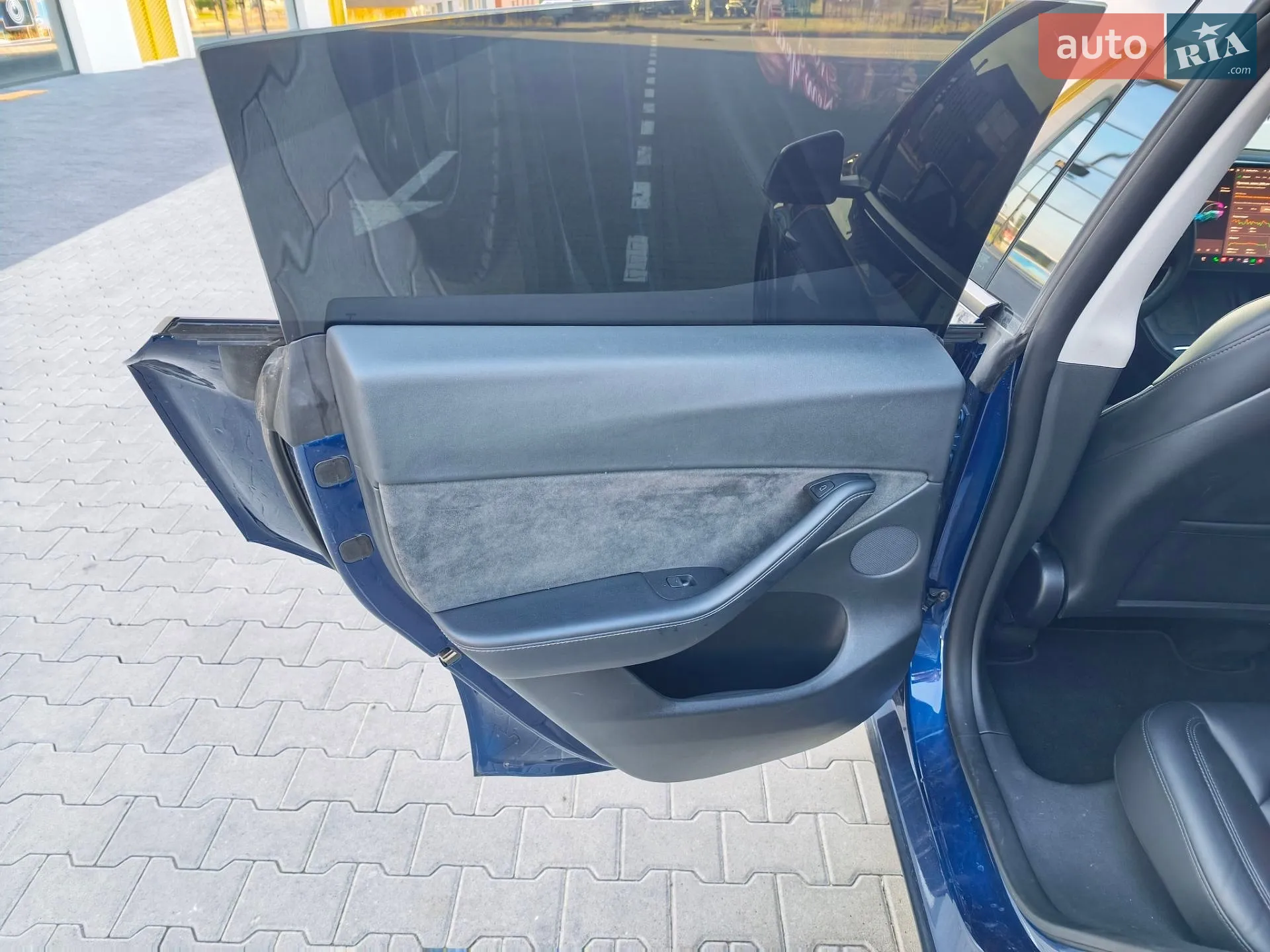 2021 Tesla Model Y - мініатюра 10