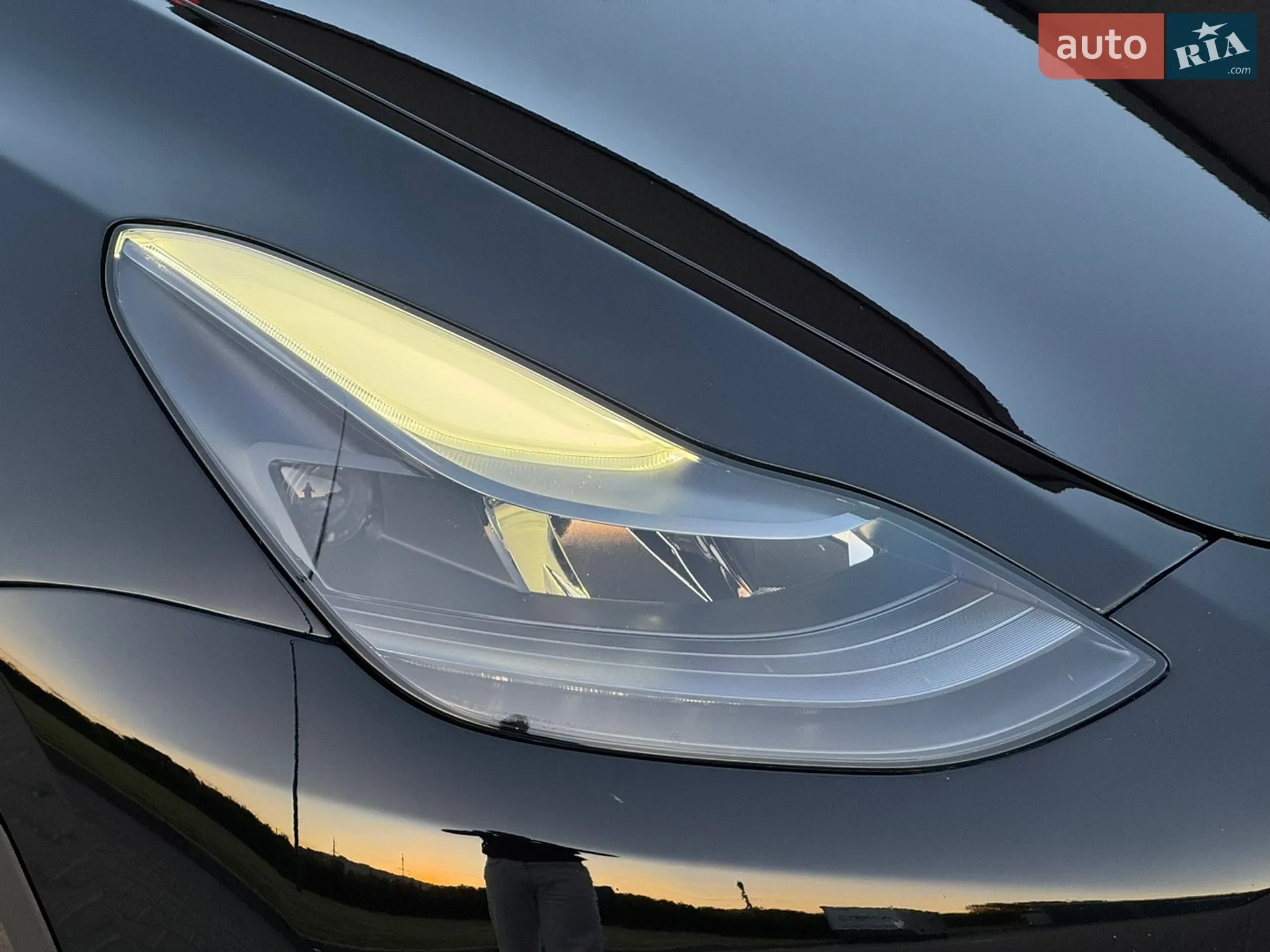 2023 Tesla Model Y - мініатюра 3